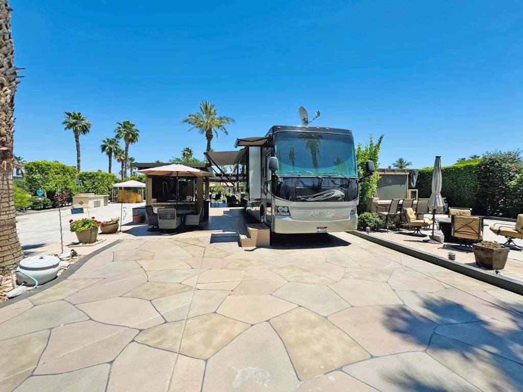 MLS #219135240DA image #5