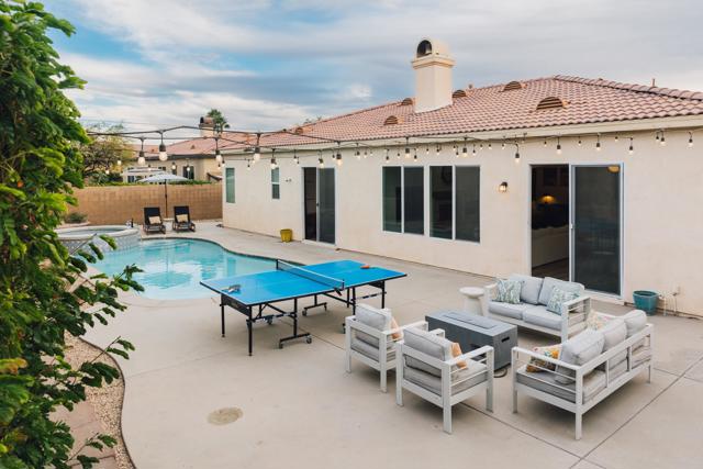 79846 Amora Drive, La Quinta CA: https://media.crmls.org/mediaz/56e703cd-412d-4443-b0b2-c13082f18346.jpg
