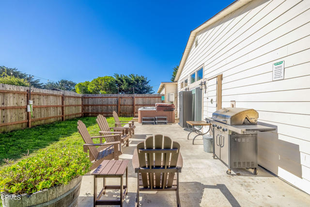 Detail Gallery Image 23 of 27 For 19251 Del Mar Dr, Fort Bragg,  CA 95437 - 4 Beds | 2 Baths