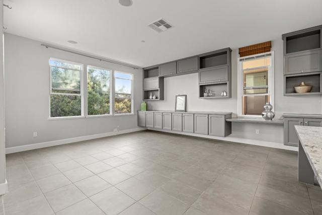 2006 Jubilee Drive, Hayward CA: https://media.crmls.org/mediaz/56e91fb3-693a-4a97-a50a-40bf72197fb7.jpg