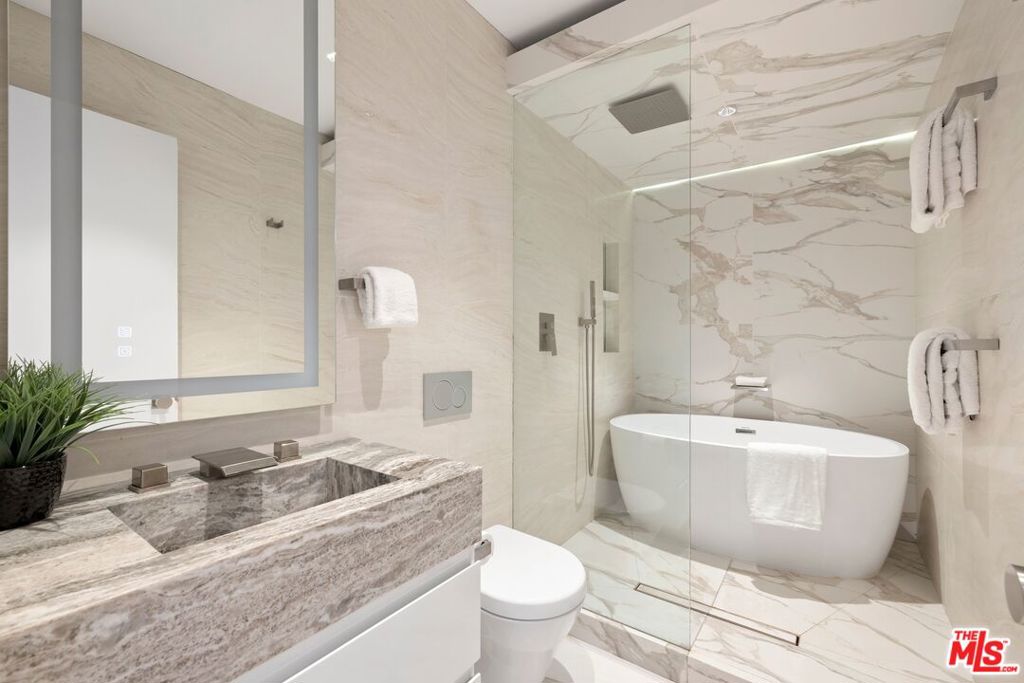 MLS #25625753 image #13