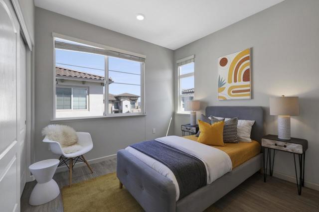 3079 Manuel Loop, San Jose CA: https://media.crmls.org/mediaz/56e986c0-ea3f-4d14-b053-ee8dcdd74ee3.jpg