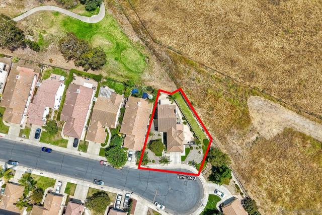 2476 Fallbrook Pl, Escondido CA: https://media.crmls.org/mediaz/56e9b26f-fc3e-40c0-95f1-411c23860e5d.jpg