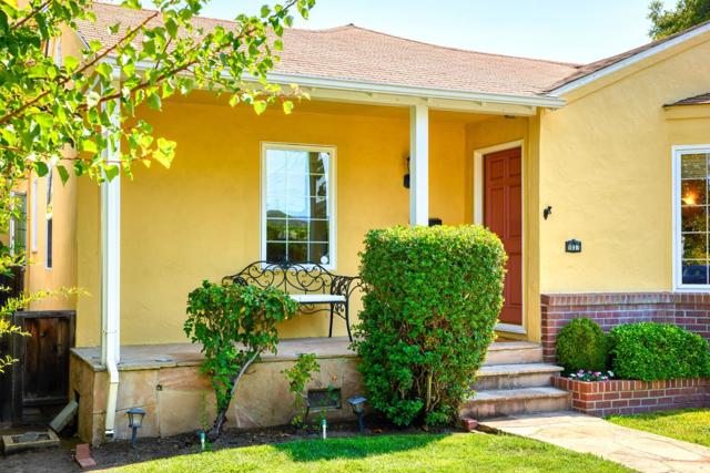 1037 Walnut Street, San Carlos CA: https://media.crmls.org/mediaz/56ea04d4-fe53-4ef4-8fca-3cef3e11fb8e.jpg