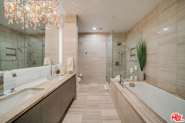 900 W Olympic Boulevard, Los Angeles CA: https://media.crmls.org/mediaz/56ea6fea-640d-4008-b535-0c159baf1515.jpg