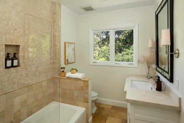 115 Toyon Court, Woodside CA: https://media.crmls.org/mediaz/56ea934b-5dfb-4a9d-b614-1ec8678bfaad.jpg