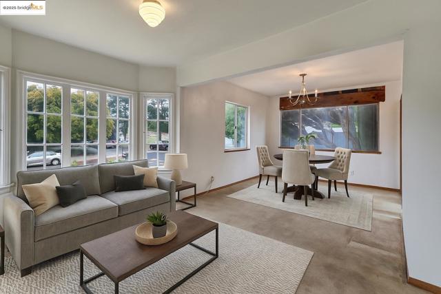 536 Pomona Ave, Albany CA: https://media.crmls.org/mediaz/56eac618-867f-4693-b5d1-1f6f7ce322f0.jpg