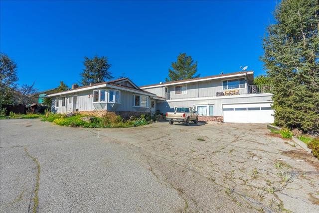 371 Calabasas Road, Watsonville CA: https://media.crmls.org/mediaz/56eb9317-b7d2-4aa0-aa3b-77c87d0f4ea3.jpg