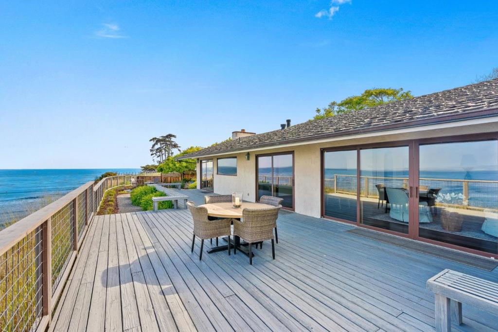 4250 Opal Cliff Drive
