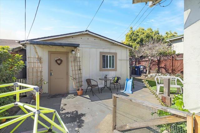 309 Jefferson Street, Watsonville, California 95076, ,Multi-Family,For Sale,Jefferson,ML81885886