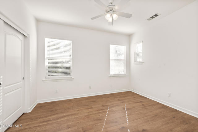 13290 Red Bird Court, Moorpark CA: https://media.crmls.org/mediaz/56efe78a-0547-487b-9609-cda8f9fbe9b5.jpg