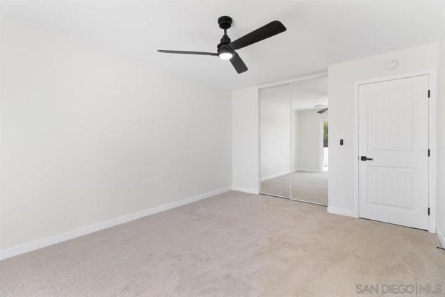 1756 Alhudson Dr, Escondido CA: https://media.crmls.org/mediaz/56f0e34a-3934-4c11-bcc2-d1195e8b2e17.jpg