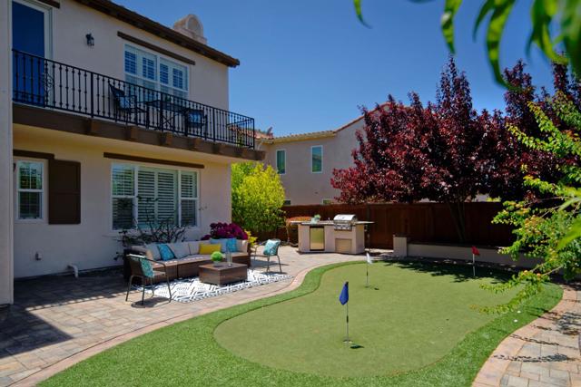 7160 Eagle Ridge Drive, Gilroy CA: https://media.crmls.org/mediaz/56f2dd01-3fdd-46c4-a91d-c921c100a790.jpg