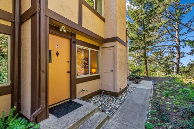 627 Hickey Boulevard, Pacifica CA: https://media.crmls.org/mediaz/56f3163d-3112-443e-9c56-c341b1a04278.jpg