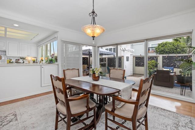 Detail Gallery Image 8 of 40 For 69 Half Moon Bend, Coronado,  CA 92118 - 3 Beds | 3/1 Baths