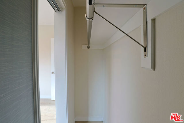 1277 W 23rd Street, Los Angeles CA: https://media.crmls.org/mediaz/56f53255-1bbf-4335-990d-0612dbcb36a3.jpg