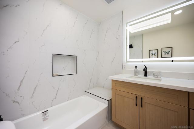 MLS #250031676SD image #50