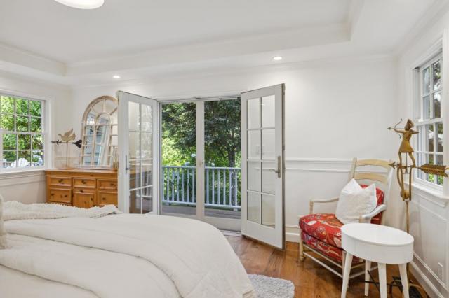807 Crystal Springs Road, Hillsborough CA: https://media.crmls.org/mediaz/56f6e00b-e438-4432-a171-83482af2c3f6.jpg
