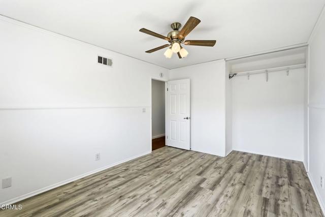 Detail Gallery Image 37 of 56 For 2082 Belgrave Ct, Simi Valley,  CA 93063 - 3 Beds | 2 Baths