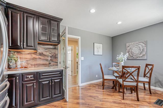 6702 Heathfield Drive, San Jose CA: https://media.crmls.org/mediaz/56f76eea-8deb-4237-81a0-27200070c962.jpg