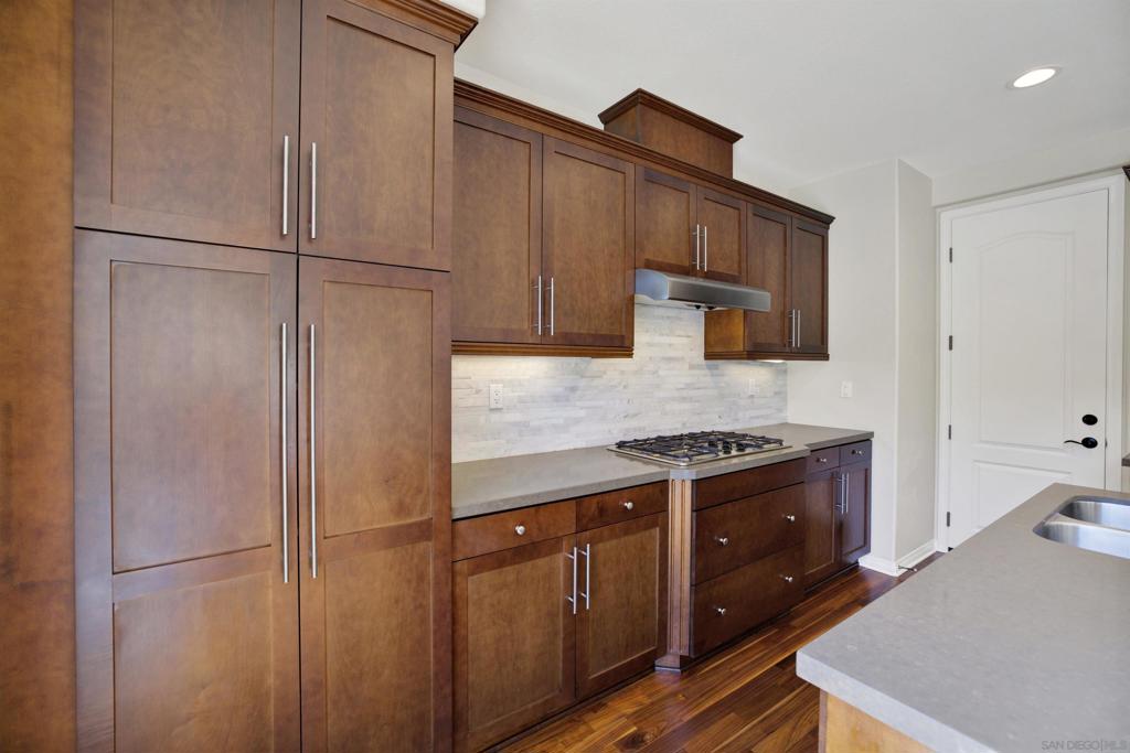 11326 Manorgate Drive - photo 5