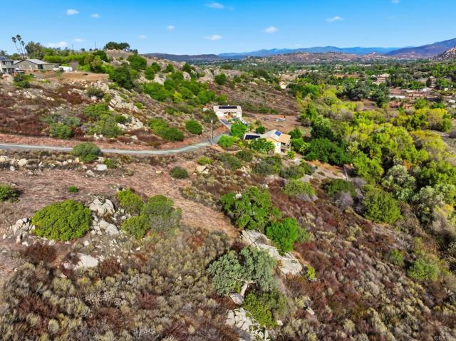 Detail Gallery Image 16 of 49 For #3 Hatfield Ln, Ramona,  CA 92065 - – Beds | – Baths