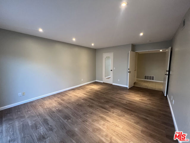 16650 Rinaldi Street, Granada Hills CA: https://media.crmls.org/mediaz/56fade89-eea7-4701-b83d-0f6566511468.jpg