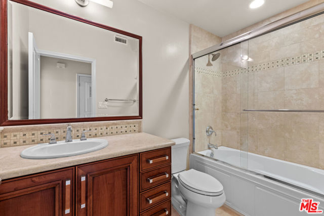 11323 Huston Street, North Hollywood CA: https://media.crmls.org/mediaz/56fc8481-311c-4221-a957-2fd2023d9f6b.jpg