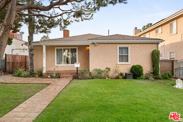2923 Urban Avenue photo 2