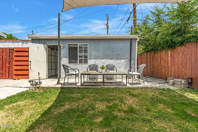 1455 E California Avenue, Glendale CA: https://media.crmls.org/mediaz/5701f2c7-14bc-4c6b-8c64-6f428b94e5d2.jpg
