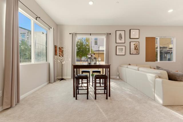 Detail Gallery Image 13 of 48 For 2119 Bluestone Circle, Chula Vista,  CA 91913 - 4 Beds | 2/1 Baths