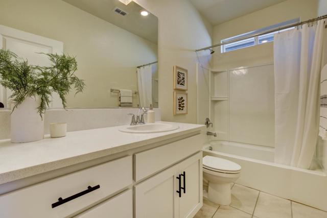 3515 Sparrow Court, West Sacramento CA: https://media.crmls.org/mediaz/570332e4-64f0-4192-bec1-5de17061d798.jpg