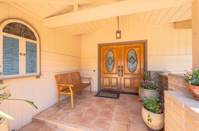 15847 Pleasant Valley Lane, Salinas CA: https://media.crmls.org/mediaz/57045297-21c2-44e7-b947-4258f2c224f3.jpg