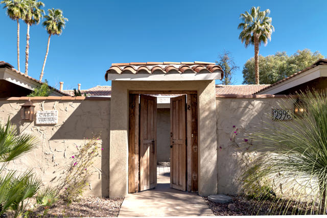 Listing Details for 2996 Alta Loma Drive, Palm Springs, CA 92264