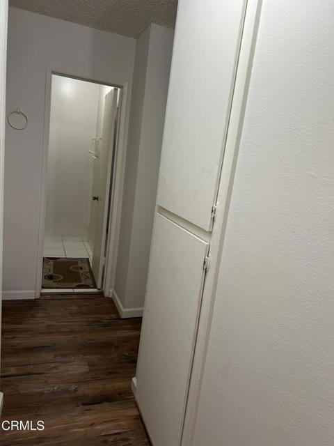5460 White Oak Avenue, Encino CA: https://media.crmls.org/mediaz/5705d556-444a-4e86-b393-7ec7e118b087.jpg