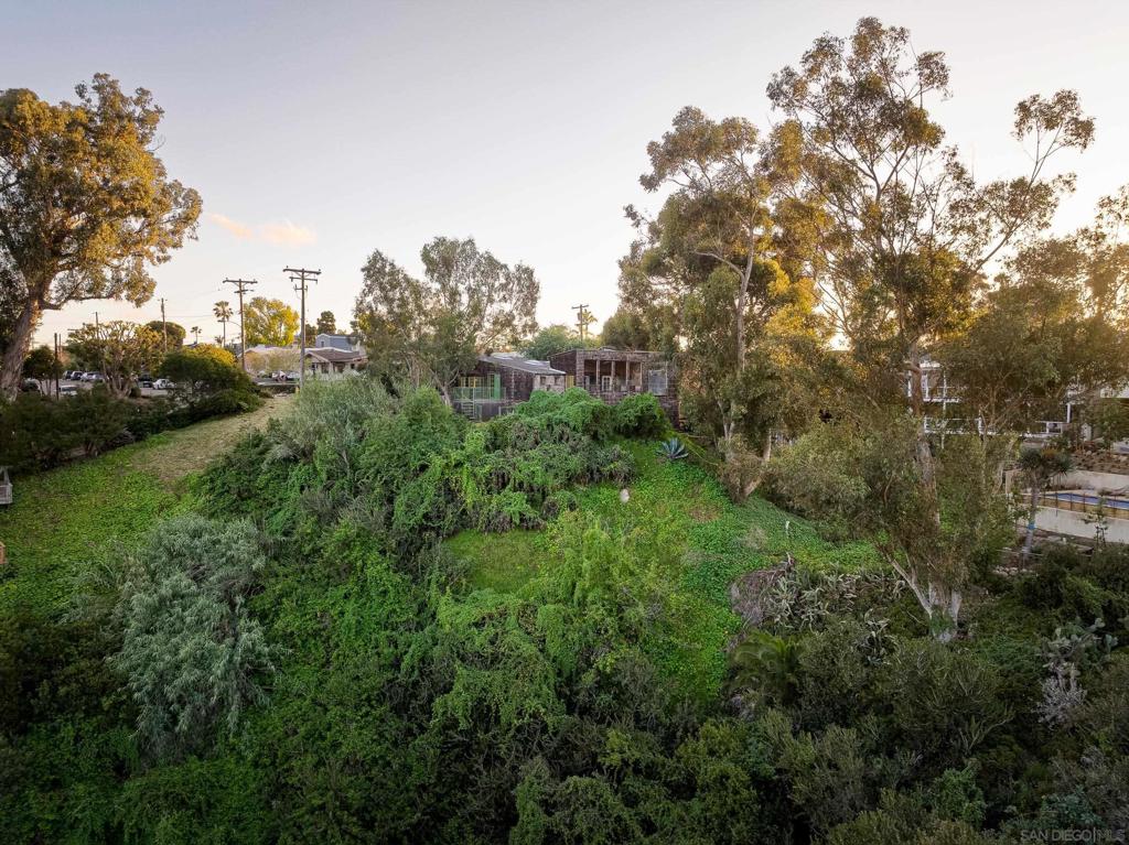 720 W Montecito Way - photo 7