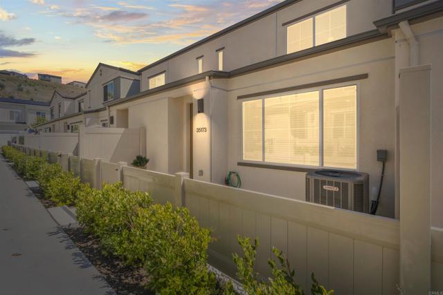 Front Image Thumbnail for CRNDP2508538