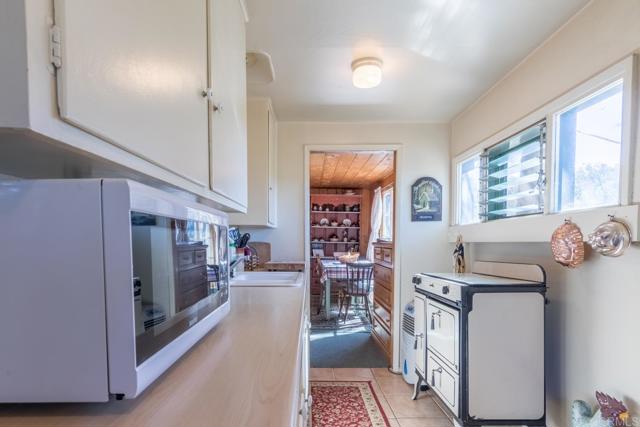 Image 11 of 30 For 2112 Whispering Pines Drive