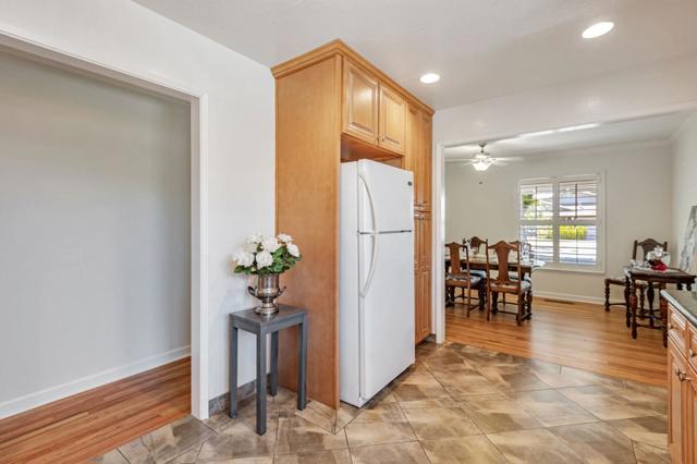 4848 Anna Drive, San Jose CA: https://media.crmls.org/mediaz/5708b020-a1b4-4c65-ba2e-35256818ff5c.jpg