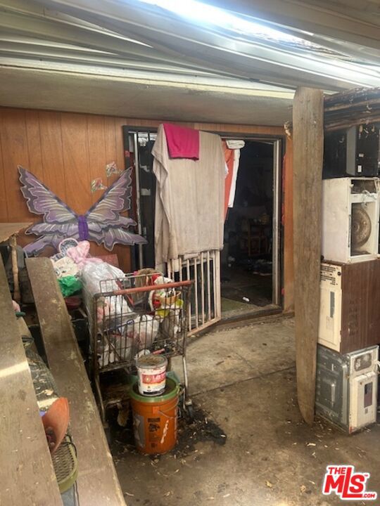 38633 Lemsford Avenue, Palmdale CA: https://media.crmls.org/mediaz/5708d66b-4efe-4f38-86ad-482f53dba00c.jpg
