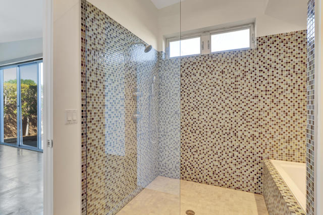 2703 Alexander Club Drive, Palm Springs CA: https://media.crmls.org/mediaz/5708fa09-0cee-488b-b5e0-d6add9af2f8c.jpg