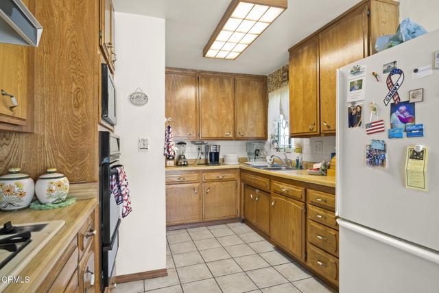 Detail Gallery Image 12 of 41 For 3176 E Clinton Cir, Oxnard,  CA 93033 - 3 Beds | 1/1 Baths