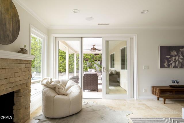 1325 Rexford Avenue, Pasadena CA: https://media.crmls.org/mediaz/570a0e80-b947-4ebf-9123-93c6e0a31fb4.jpg