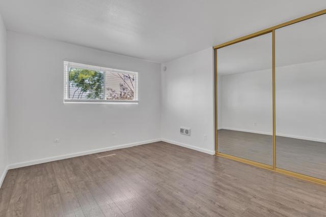 1621 Pentecoast, San Diego CA: https://media.crmls.org/mediaz/570a34af-de6b-48e3-96f0-8674a8ff373e.jpg