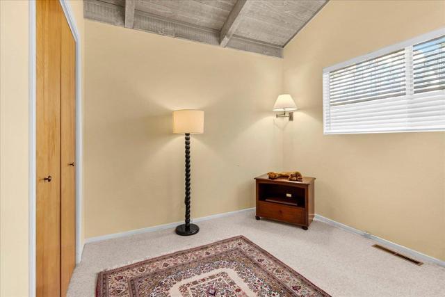 24703 Camino Del Monte, Carmel CA: https://media.crmls.org/mediaz/570a4b73-85a8-49a6-8475-1bbfbeb3e065.jpg