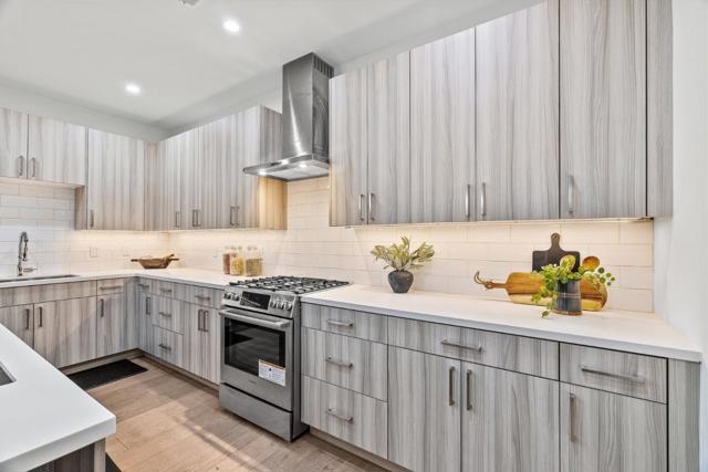 908 Woodside Road, Redwood City CA: https://media.crmls.org/mediaz/570b2331-9bab-4ac0-bae6-aeedb47e3af5.jpg