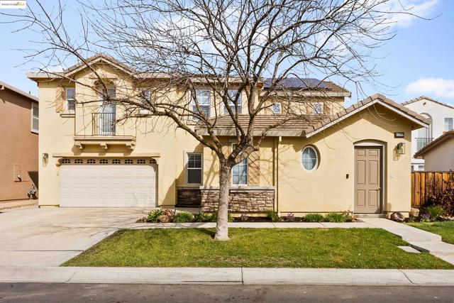 5282 Fern Ridge Cir, Discovery Bay CA: https://media.crmls.org/mediaz/570d5b4f-90b7-422a-8c97-cc176980d906.jpg