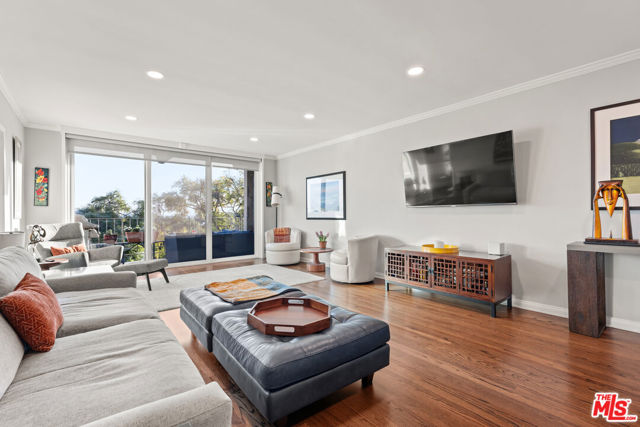 874 Hammond Street, 19 photo 5