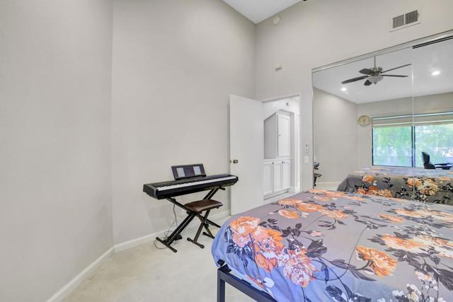 5391 Black Avenue, Pleasanton CA: https://media.crmls.org/mediaz/570f8bd3-a865-45d5-9ca2-6e885187cb62.jpg