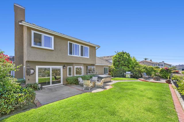 Detail Gallery Image 6 of 59 For 825 Robert Ln, Encinitas,  CA 92024 - 4 Beds | 3 Baths